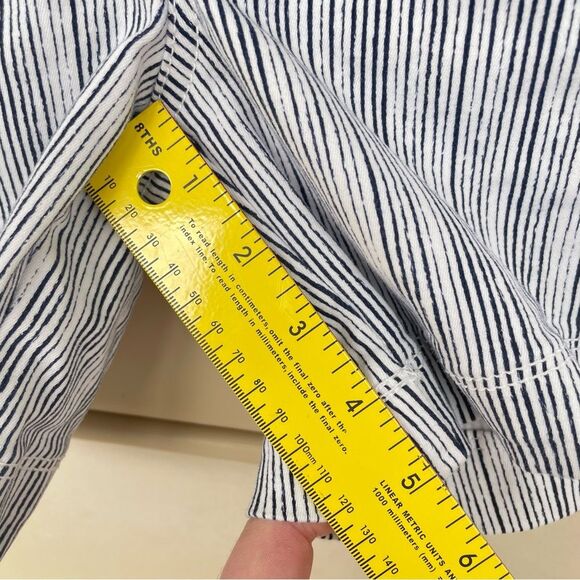 Westbound High Rise Fit The Marina Navy White Striped Casual Shorts Size 6 - Picture 9 of 9